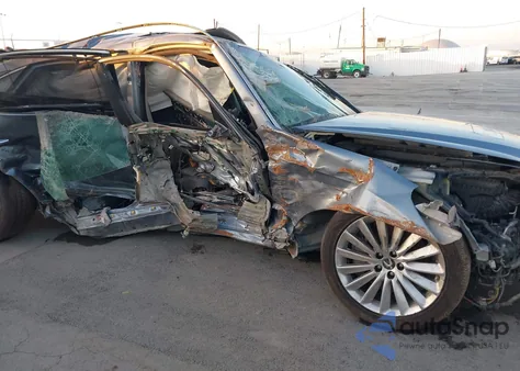 2016 Hyundai Equus Ultimate z USA, uszkodzony, nr VIN KMHGH4JH4GU102449